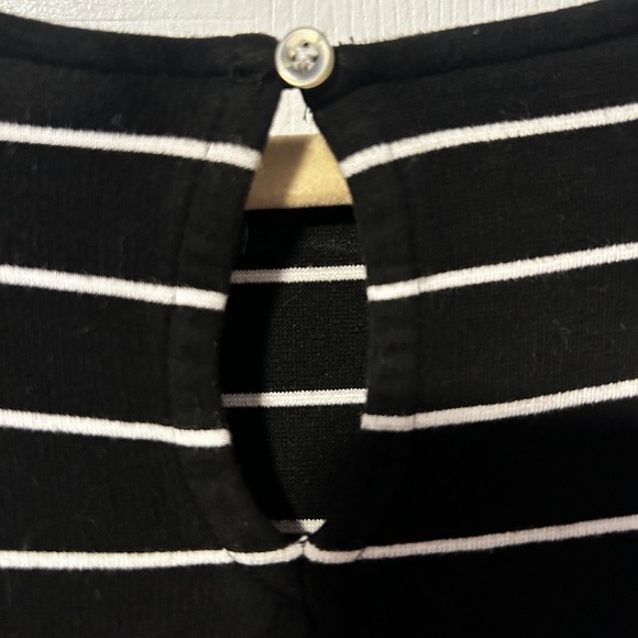 Torrid Black & White Striped Peplum Top Size 0 (12) Stretchy Rayon Blend - Picture 5 of 5